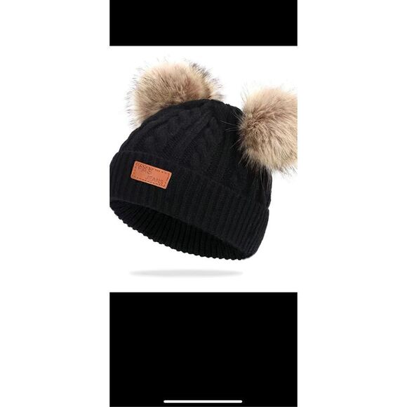 Knitted double ball, faux raccoon for winter hat - Picture 8 of 8